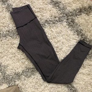 Lululemon Wunder Under highrise tights